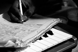 Come scrivere un brano
