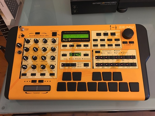 Emu XL-7 Command Station